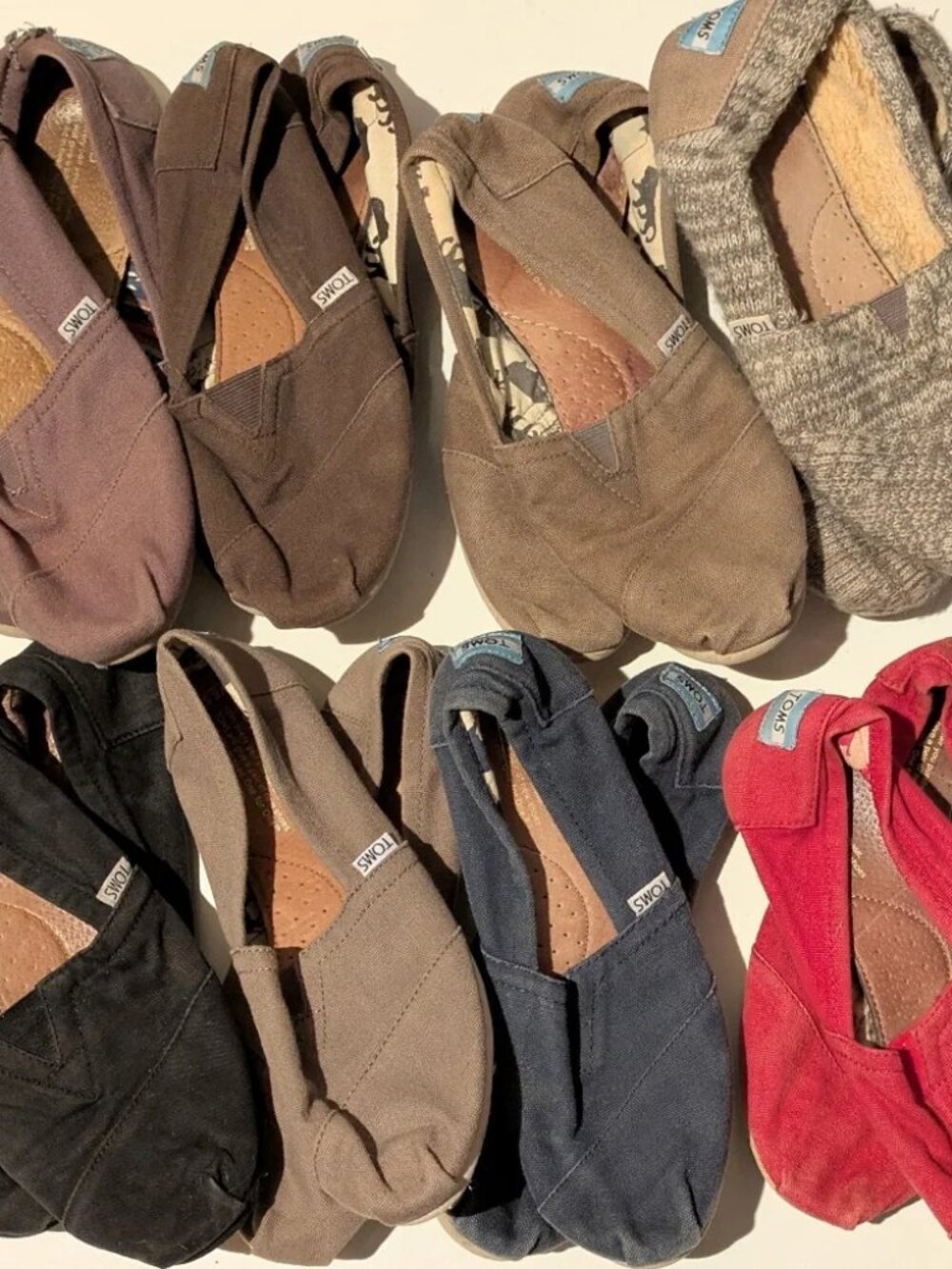 Toms Shoes Lot of 8 Personal Collection Black Pair are FREE